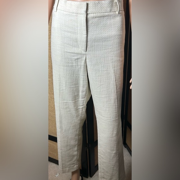 Ann Taylor Women’s Cropped Pants - Picture 2 of 5